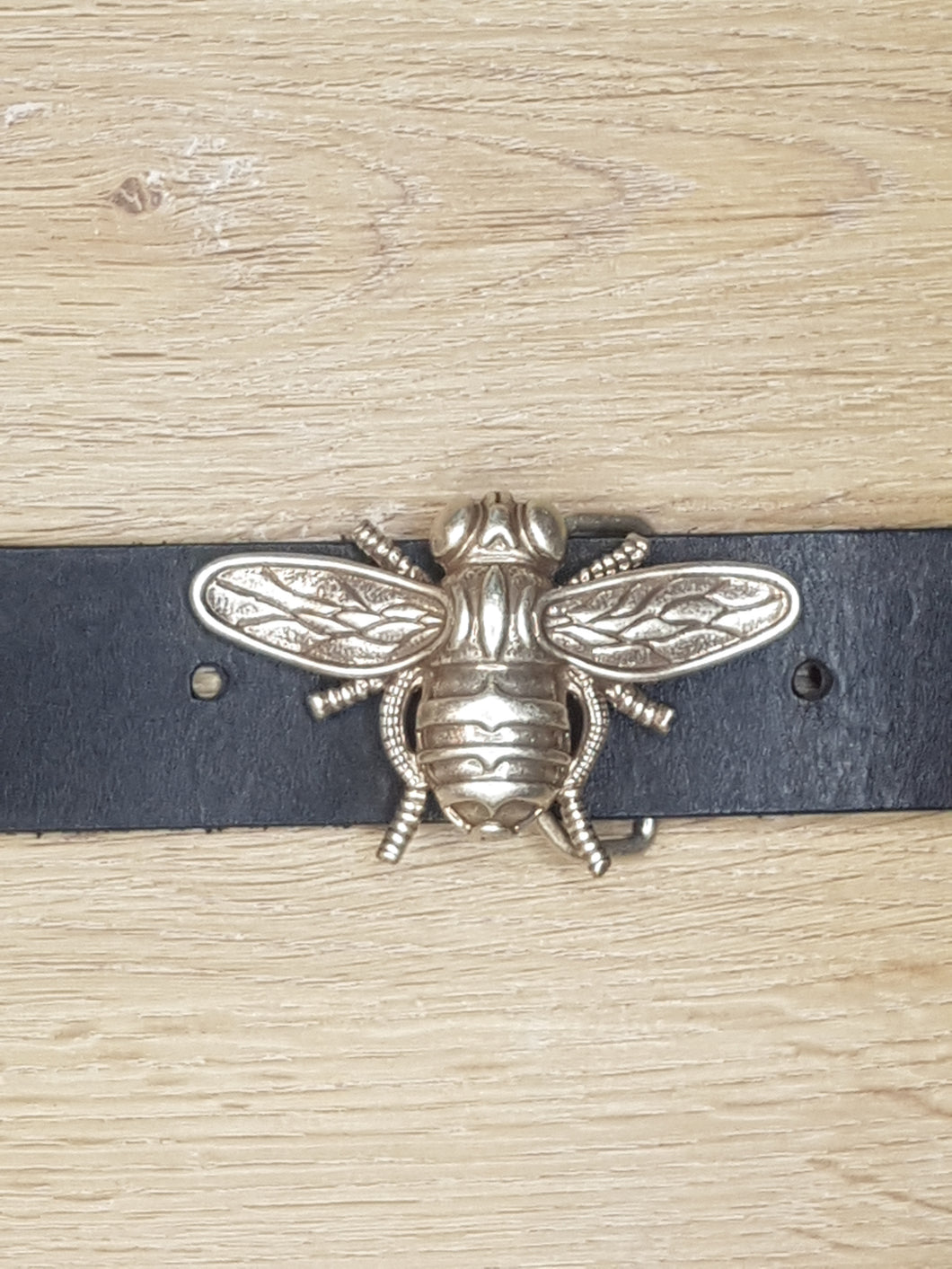 Bumblebee silver